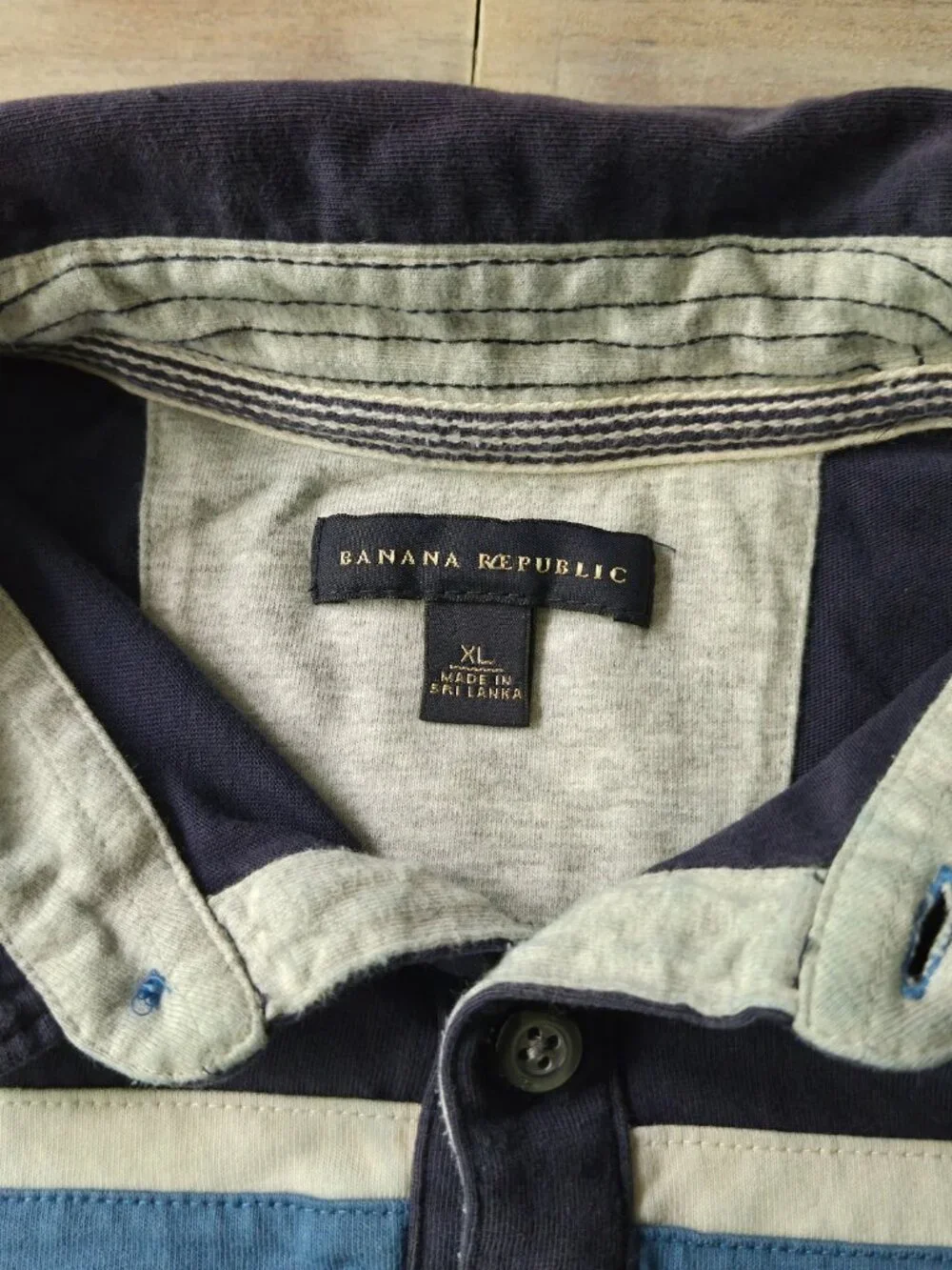 Banana Republic Polo Shirt Mens XL Blue Stripe Luxury Touch Cotton Knit